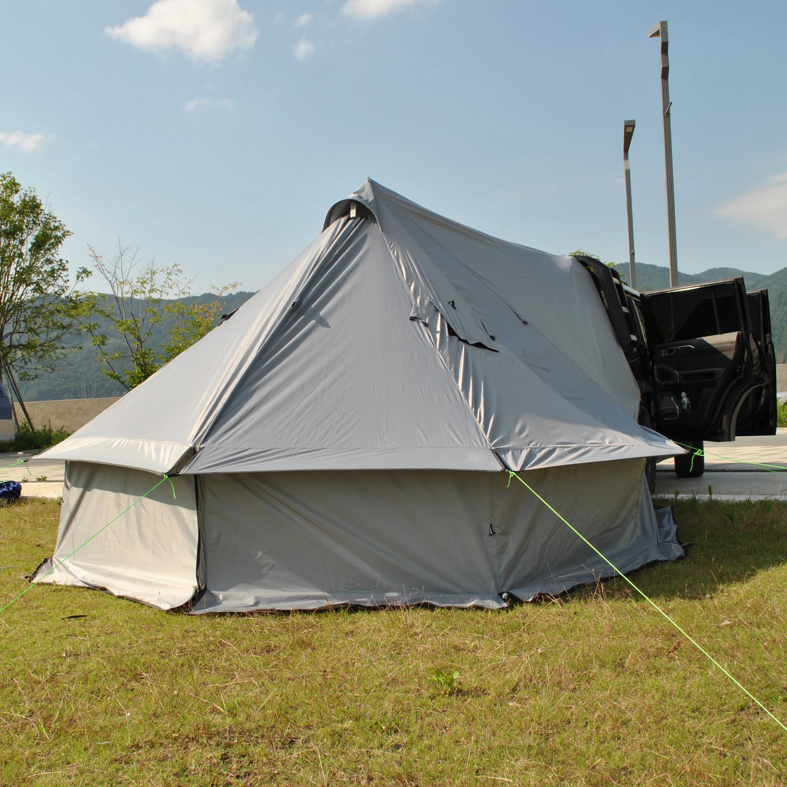 Car Rear Bell Yurt Tent with Stove Jack, Waterproof Luxury Car Rear Yurt Tent for Family Outdoor Camping,Car Rear Mongolian Tent