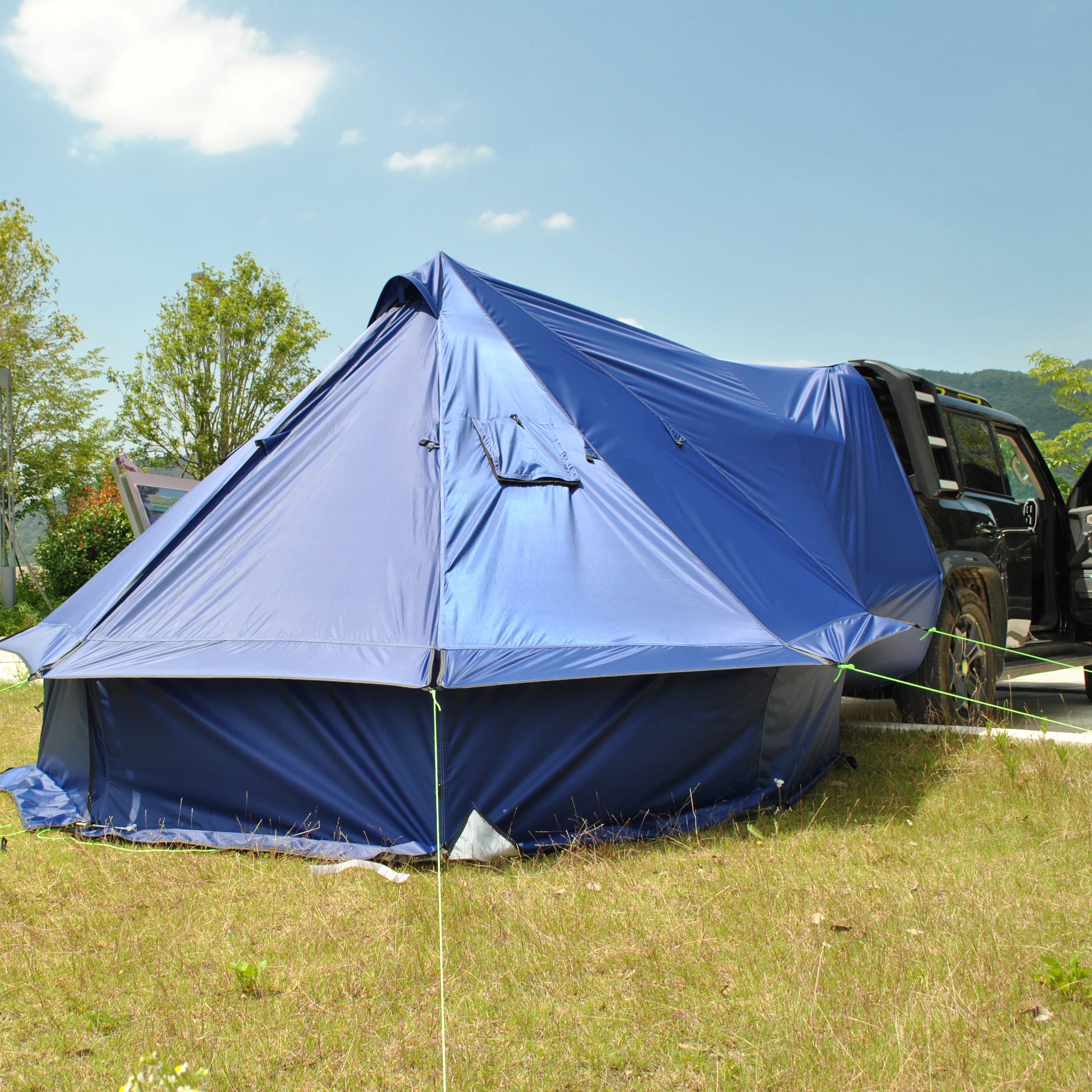 Car Rear Bell Yurt Tent with Stove Jack, Waterproof Luxury Car Rear Yurt Tent for Family Outdoor Camping,Car Rear Mongolian Tent