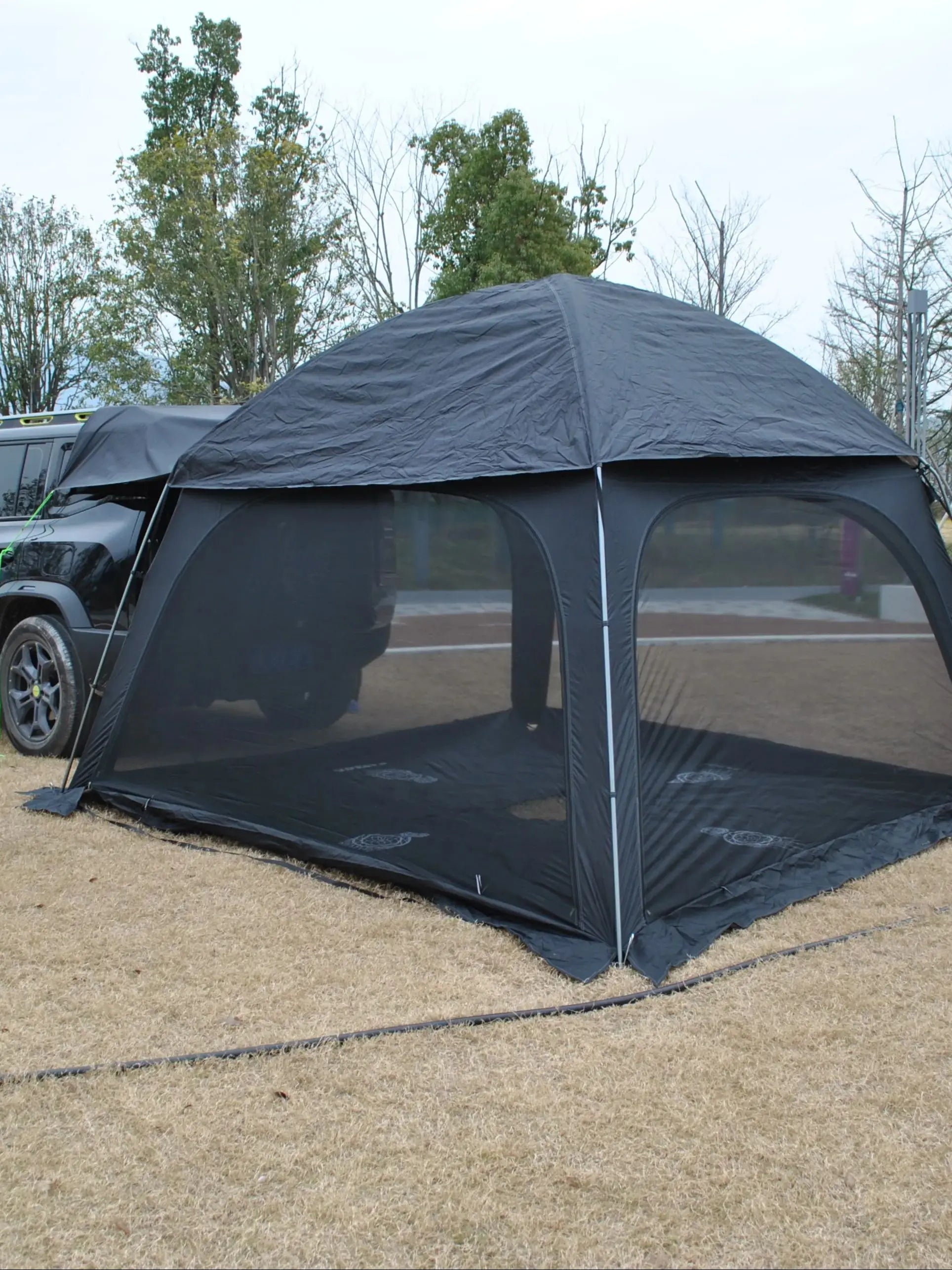 Folding Canopy Shelter with Elegant Mesh Window Outdoor Pavilion Cater Party Wedding BBQ Events Tent,8 Person Tailgate Tent SUV