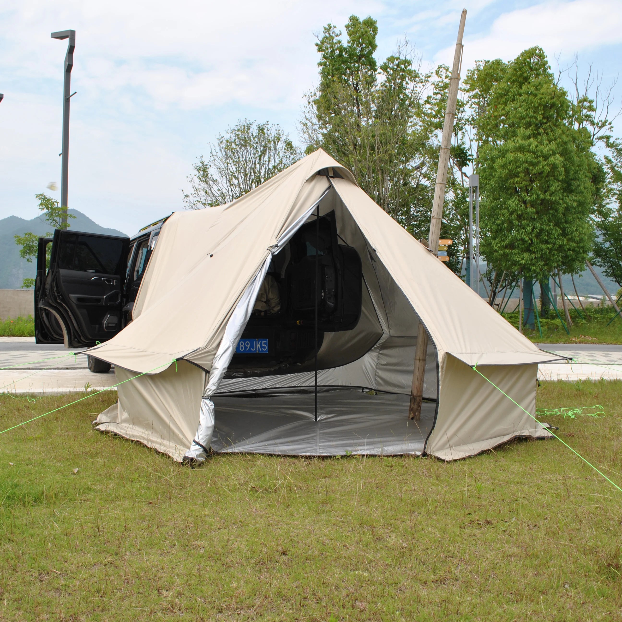 Car Rear Bell Yurt Tent with Stove Jack, Waterproof Luxury Car Rear Yurt Tent for Family Outdoor Camping,Car Rear Mongolian Tent